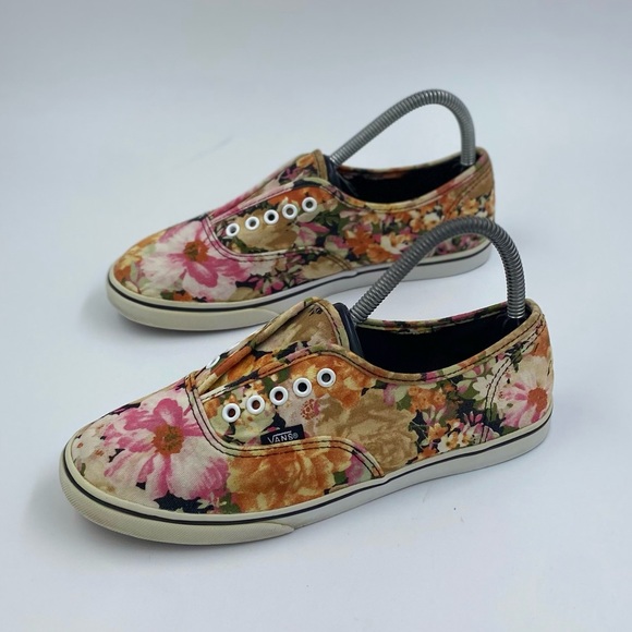 Vans flower print authentic sneaker womens 7.5 - Picture 2 of 6